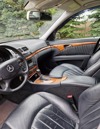 Mercedes-Benz Klasa E cena 37800 przebieg: 270000, rok produkcji 2008 z Niemcza małe 37